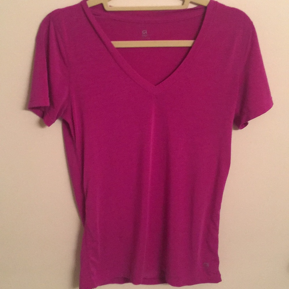 Purple/ pink V neck